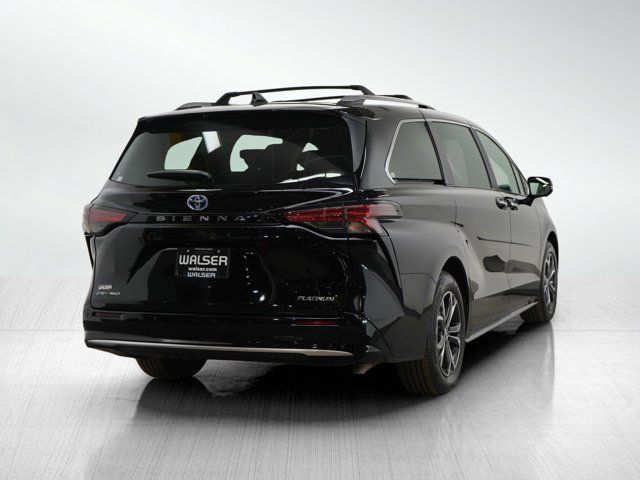 2025 Toyota Sienna Platinum