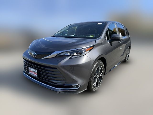 2025 Toyota Sienna Platinum