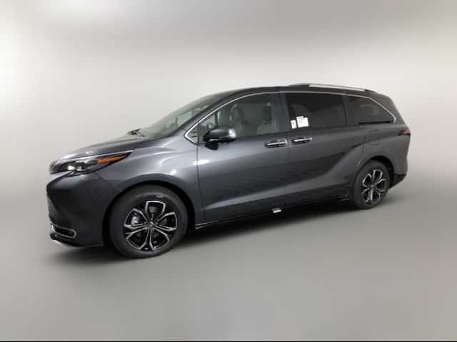 2025 Toyota Sienna Platinum