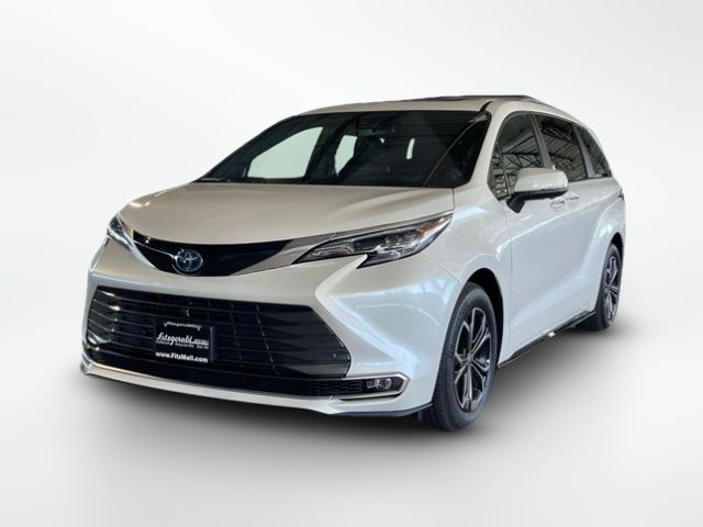 2025 Toyota Sienna Platinum