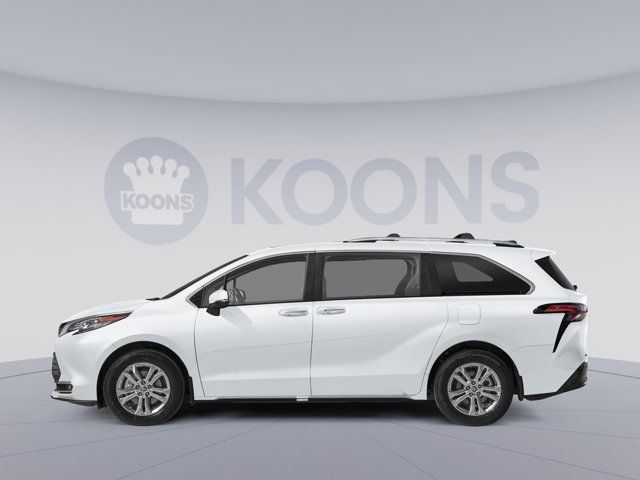 2025 Toyota Sienna Platinum