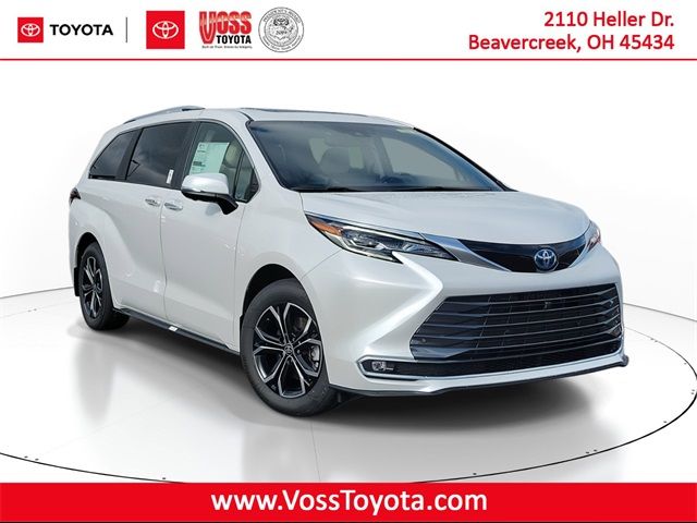 2025 Toyota Sienna Platinum