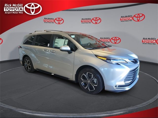 2025 Toyota Sienna Platinum