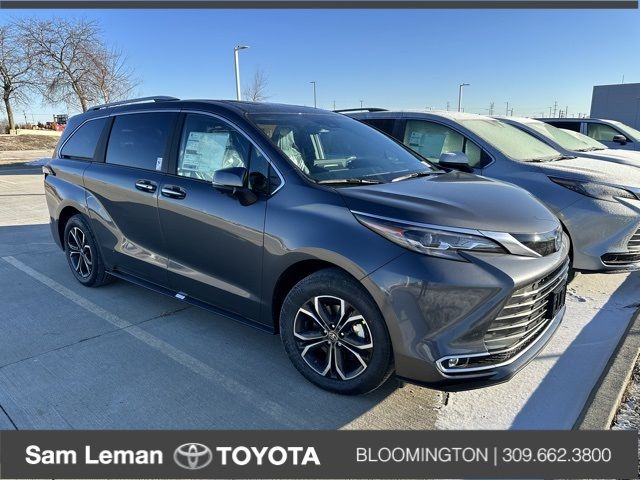 2025 Toyota Sienna Platinum