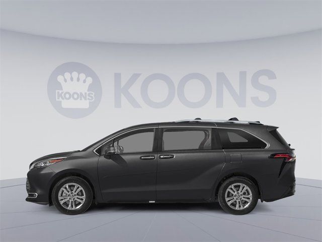 2025 Toyota Sienna Platinum