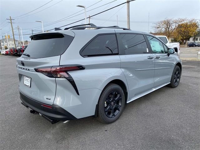 2025 Toyota Sienna XSE