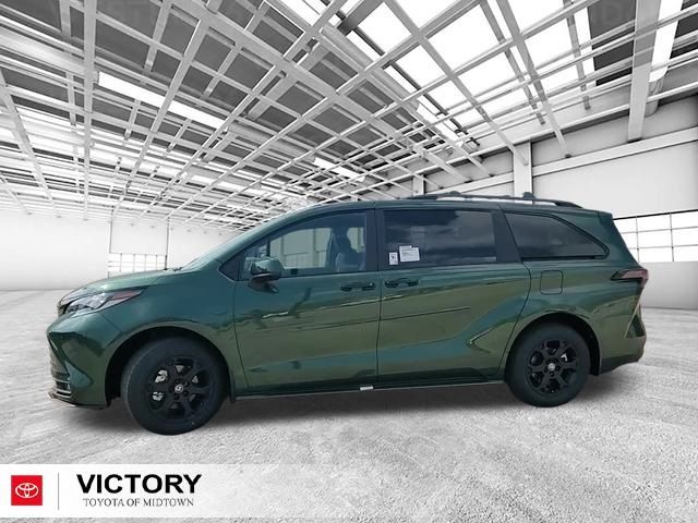 2025 Toyota Sienna Woodland Edition