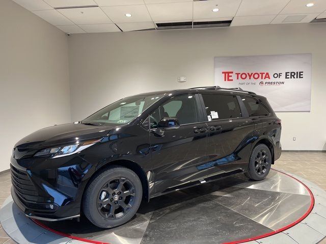 2025 Toyota Sienna XSE