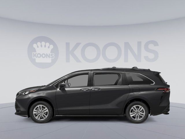 2025 Toyota Sienna Woodland Edition