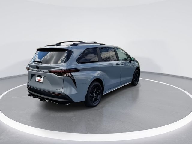 2025 Toyota Sienna Woodland Edition