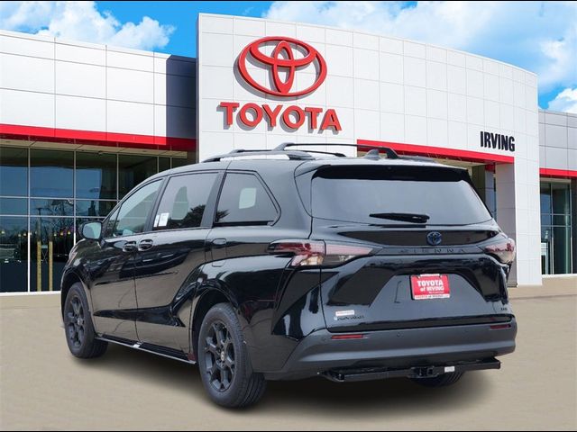 2025 Toyota Sienna XSE