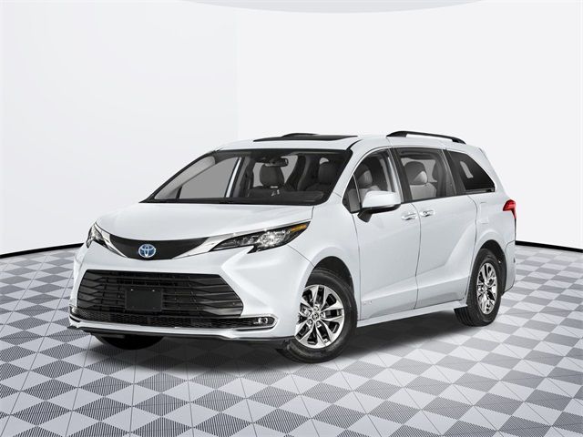 2025 Toyota Sienna XLE