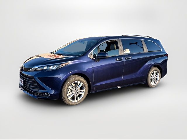 2025 Toyota Sienna XLE