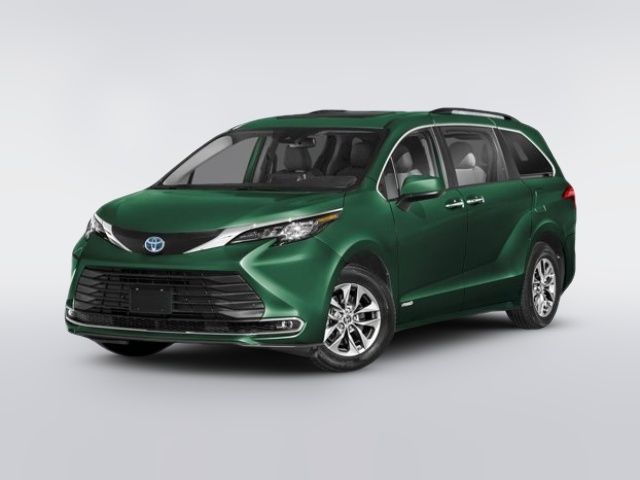 2025 Toyota Sienna XLE