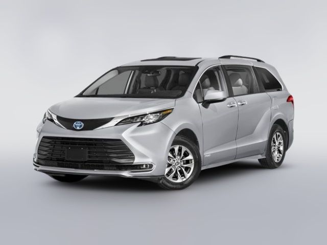 2025 Toyota Sienna XLE