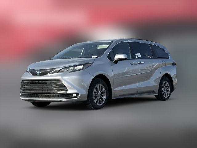 2025 Toyota Sienna XLE