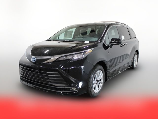 2025 Toyota Sienna XLE