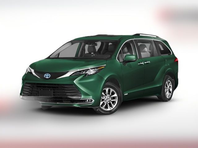 2025 Toyota Sienna XLE