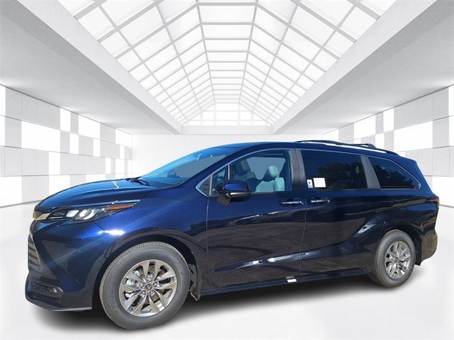 2025 Toyota Sienna XLE