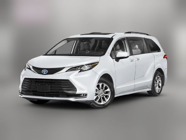 2025 Toyota Sienna XLE