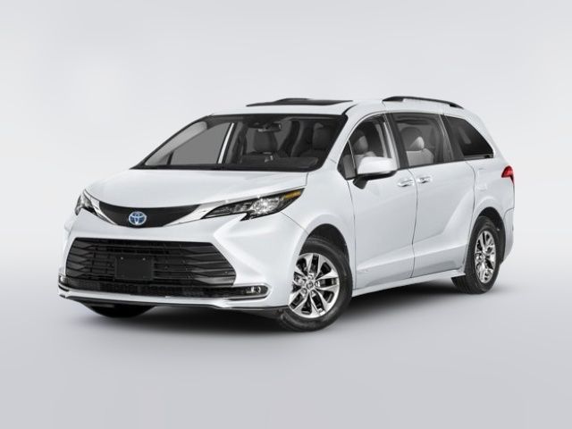 2025 Toyota Sienna XLE