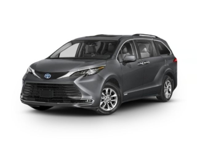 2025 Toyota Sienna XLE