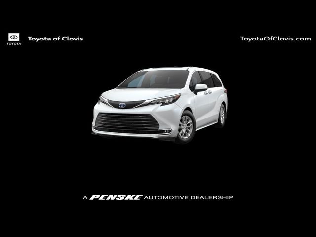 2025 Toyota Sienna XLE