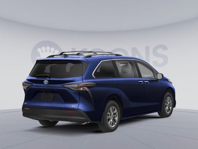 2025 Toyota Sienna XLE