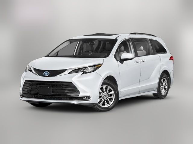 2025 Toyota Sienna XLE