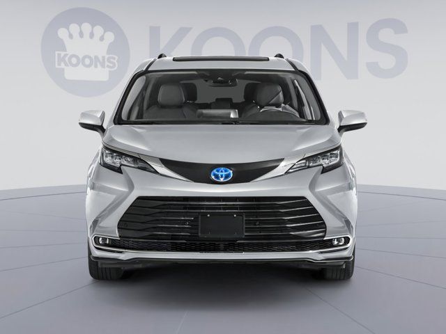 2025 Toyota Sienna XLE