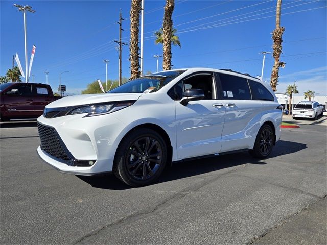 2025 Toyota Sienna XSE