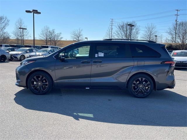 2025 Toyota Sienna XSE