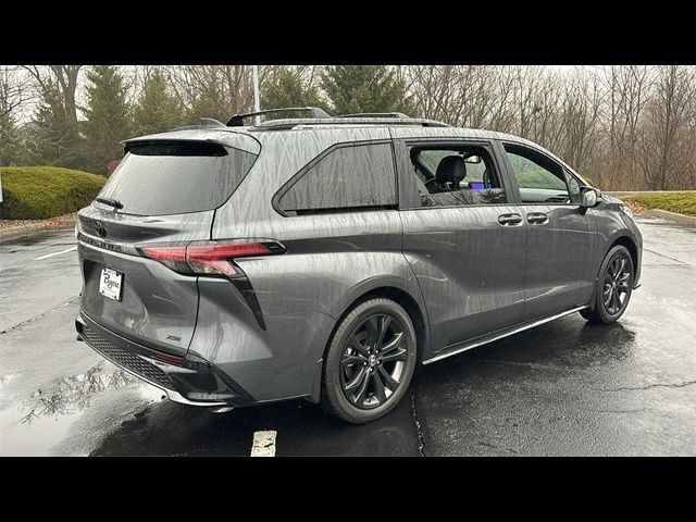 2025 Toyota Sienna XSE