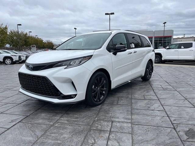 2025 Toyota Sienna XSE