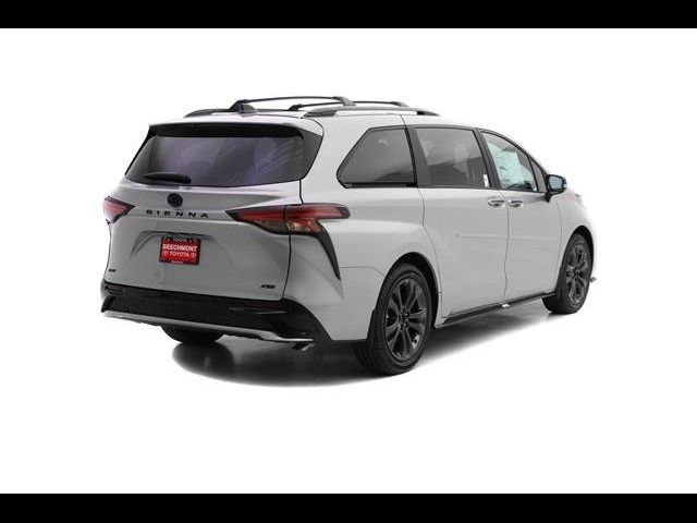 2025 Toyota Sienna XSE