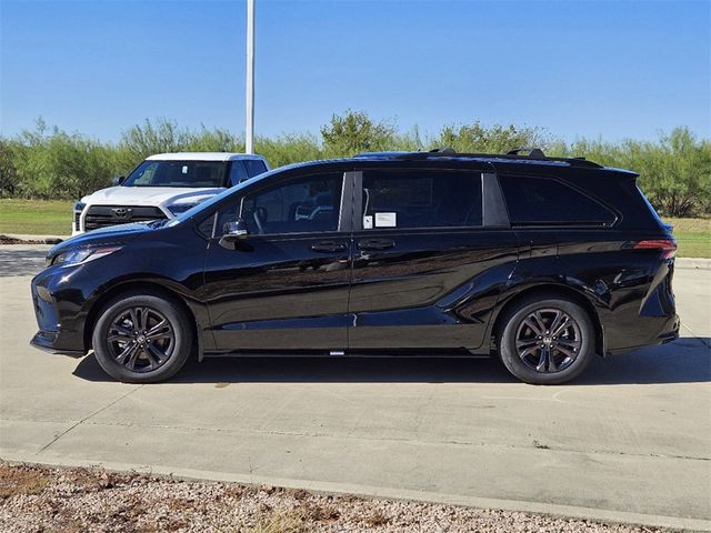 2025 Toyota Sienna XSE