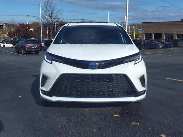 2025 Toyota Sienna XSE