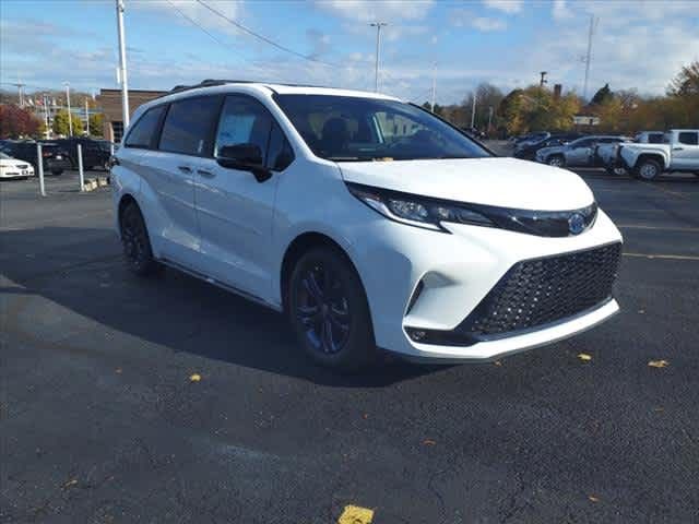 2025 Toyota Sienna XSE