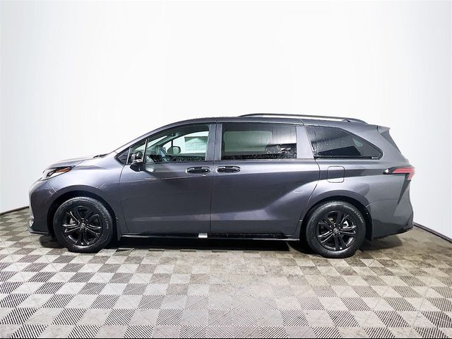 2025 Toyota Sienna XSE