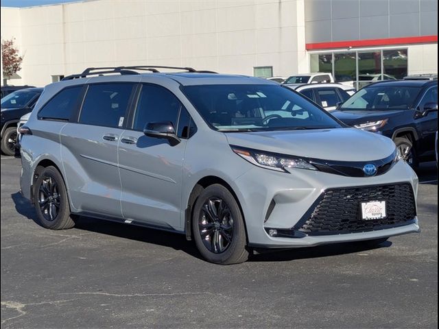 2025 Toyota Sienna XSE