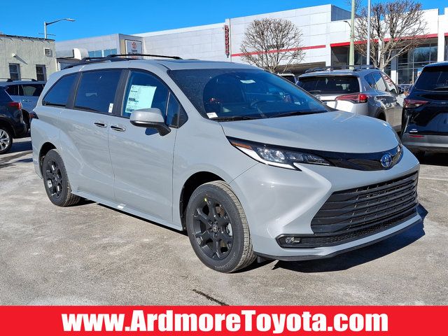 2025 Toyota Sienna XSE