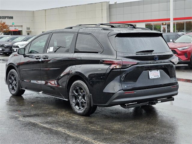 2025 Toyota Sienna XSE