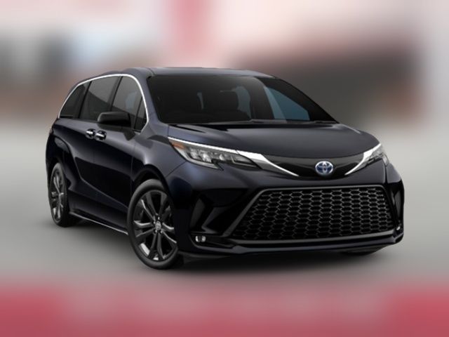 2025 Toyota Sienna XSE