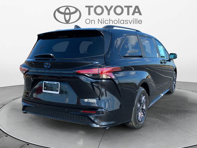 2025 Toyota Sienna XSE