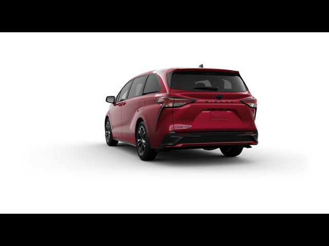 2025 Toyota Sienna XSE