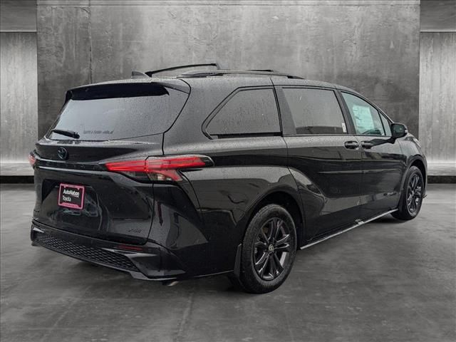 2025 Toyota Sienna XSE