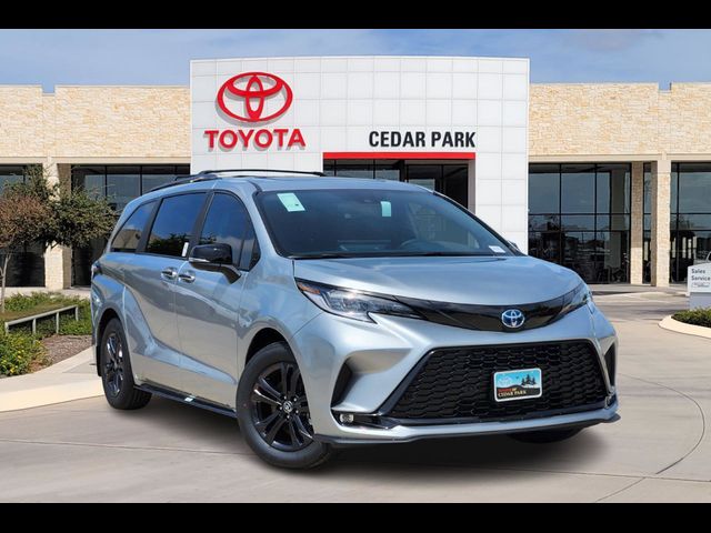 2025 Toyota Sienna XSE