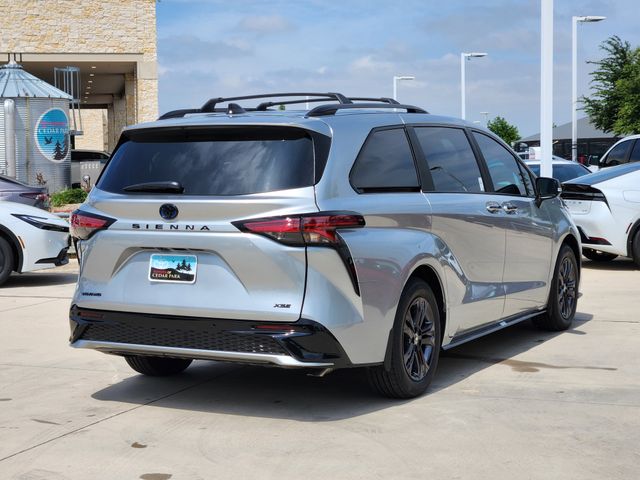 2025 Toyota Sienna XSE