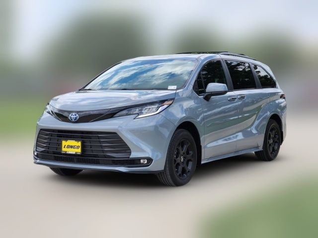 2025 Toyota Sienna XSE