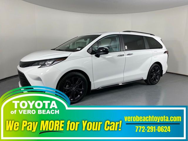 2025 Toyota Sienna XSE